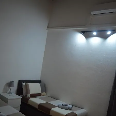 Domus Cavour Apartment